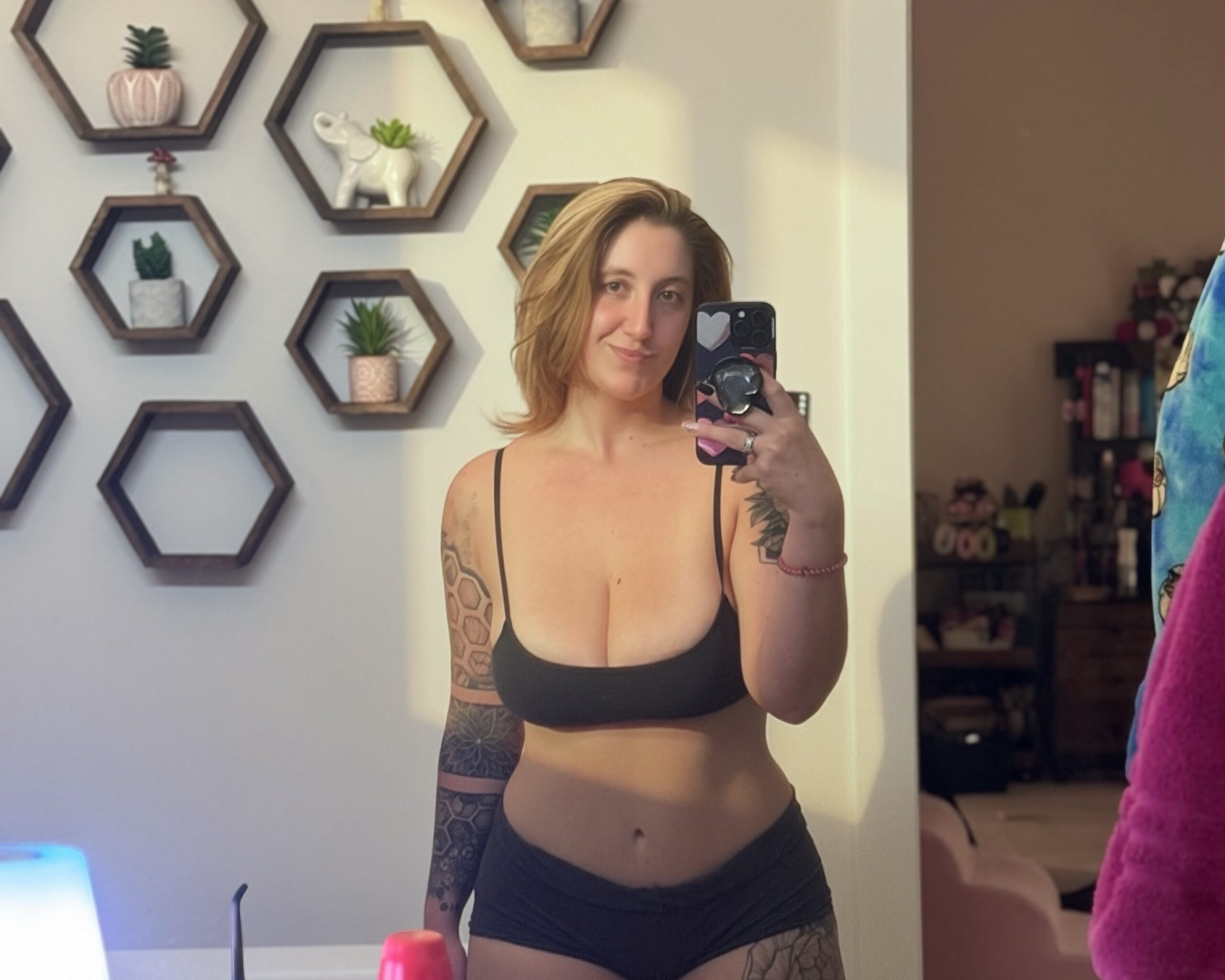 Veronica Vansing in her underwear